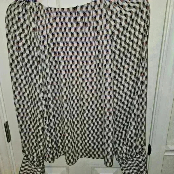 Ladies Worthington Blouse Size M - Picture 1 of 3